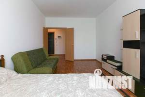 1-к квартира, посуточно, 36м2, 1/21 этаж