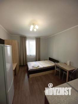 Студия квартира, посуточно, 20м2, 1/25 этаж