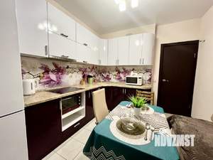 1-к квартира, посуточно, 35м2, 13/17 этаж