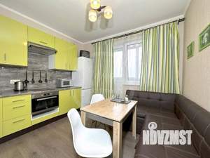 1-к квартира, посуточно, 38м2, 1/1 этаж