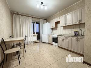 1-к квартира, на длительный срок, 50м2, 11/17 этаж