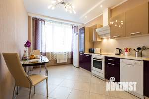 2-к квартира, посуточно, 64м2, 15/19 этаж