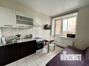 1-к квартира, посуточно, 35м2, 7/17 этаж