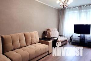 2-к квартира, посуточно, 46м2, 2/20 этаж