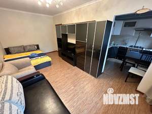 1-к квартира, посуточно, 33м2, 1/1 этаж