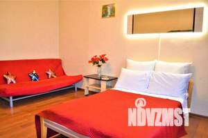 1-к квартира, посуточно, 38м2, 8/17 этаж