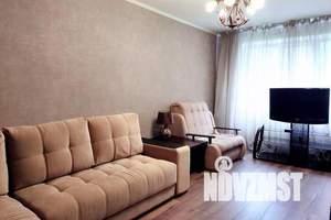 2-к квартира, посуточно, 46м2, 2/20 этаж