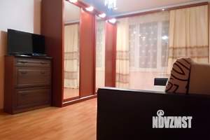 1-к квартира, посуточно, 33м2, 2/9 этаж