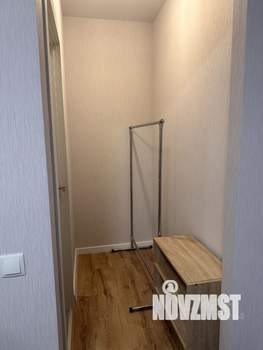 Студия квартира, на длительный срок, 28м2, 3/17 этаж