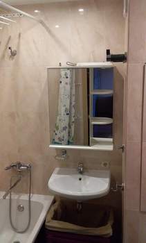 1-к квартира, на длительный срок, 42м2, 3/17 этаж