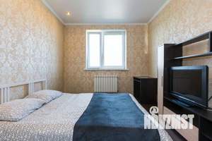 1-к квартира, посуточно, 46м2, 1/1 этаж