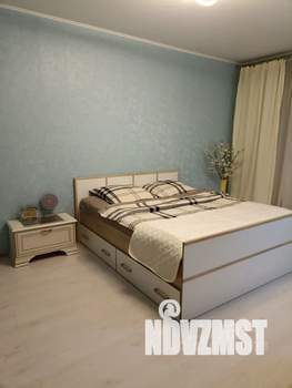 1-к квартира, посуточно, 38м2, 4/17 этаж