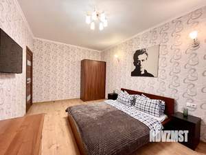 2-к квартира, посуточно, 70м2, 13/17 этаж