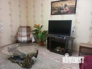 1-к квартира, посуточно, 43м2, 1/1 этаж