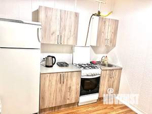 1-к квартира, посуточно, 37м2, 3/5 этаж