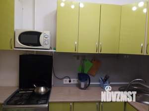 1-к квартира, посуточно, 33м2, 8/9 этаж