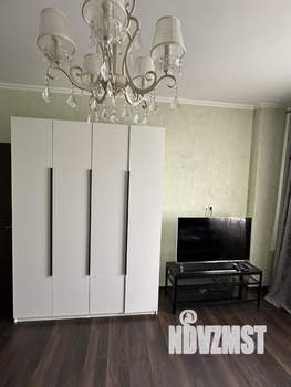 1-к квартира, посуточно, 41м2, 18/25 этаж