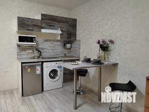 Студия квартира, посуточно, 36м2, 2/17 этаж