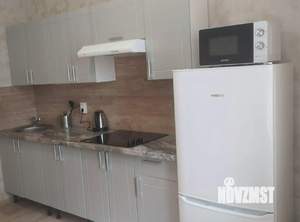 1-к квартира, посуточно, 37м2, 4/17 этаж