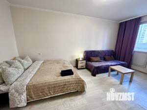 1-к квартира, посуточно, 40м2, 2/17 этаж