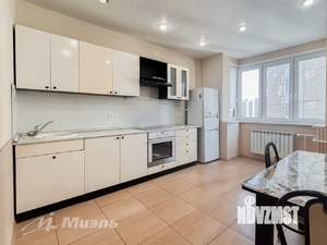 1-к квартира, на длительный срок, 42м2, 11/25 этаж