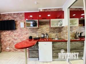 1-к квартира, посуточно, 18м2, 1/1 этаж