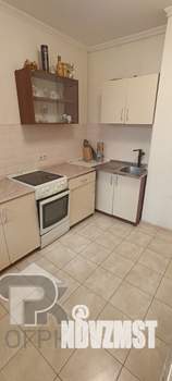 1-к квартира, на длительный срок, 42м2, 3/17 этаж
