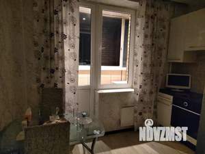 1-к квартира, посуточно, 42м2, 17/22 этаж