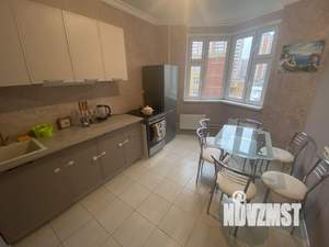 2-к квартира, посуточно, 68м2, 1/1 этаж