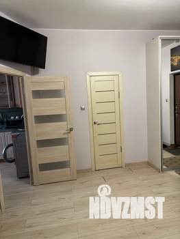 2-к квартира, посуточно, 43м2, 8/25 этаж