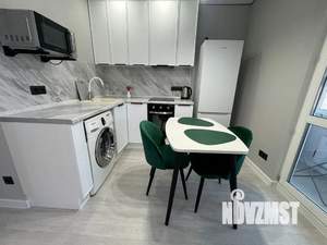 1-к квартира, посуточно, 30м2, 13/16 этаж