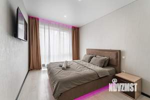 1-к квартира, посуточно, 44м2, 6/18 этаж