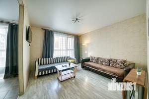 1-к квартира, посуточно, 42м2, 4/10 этаж