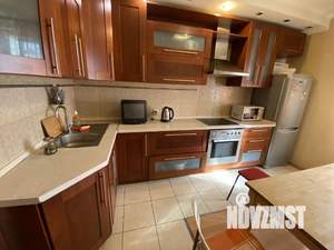 2-к квартира, посуточно, 64м2, 1/1 этаж