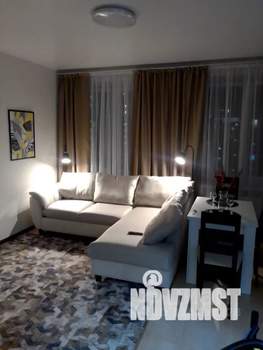 2-к квартира, посуточно, 52м2, 13/18 этаж