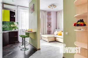 Студия квартира, посуточно, 36м2, 12/17 этаж