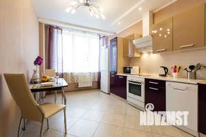 2-к квартира, посуточно, 63м2, 15/19 этаж
