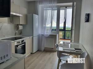 1-к квартира, посуточно, 37м2, 12/17 этаж