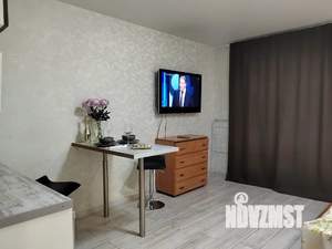 Студия квартира, посуточно, 36м2, 2/17 этаж