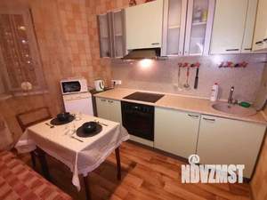 1-к квартира, посуточно, 38м2, 12/16 этаж