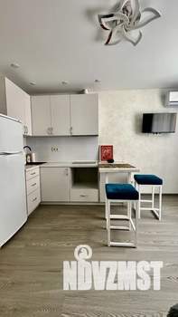 Студия квартира, посуточно, 25м2, 7/19 этаж