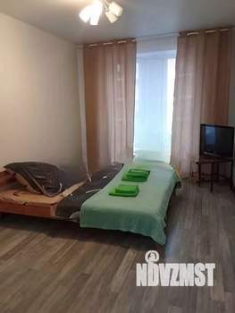 1-к квартира, посуточно, 32м2, 1/1 этаж