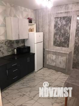 1-к квартира, посуточно, 38м2, 6/17 этаж