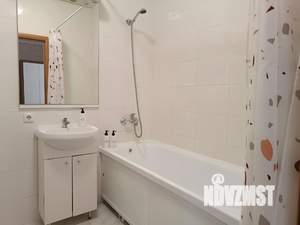 1-к квартира, посуточно, 43м2, 1/1 этаж