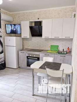 Студия квартира, посуточно, 28м2, 8/17 этаж