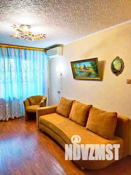 1-к квартира, посуточно, 42м2, 8/9 этаж