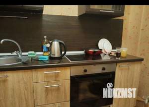 1-к квартира, посуточно, 40м2, 12/22 этаж