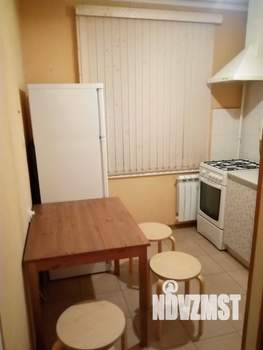 1-к квартира, посуточно, 33м2, 2/9 этаж