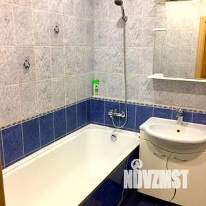 1-к квартира, посуточно, 56м2, 12/17 этаж