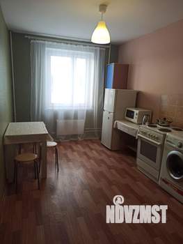 1-к квартира, посуточно, 45м2, 3/25 этаж